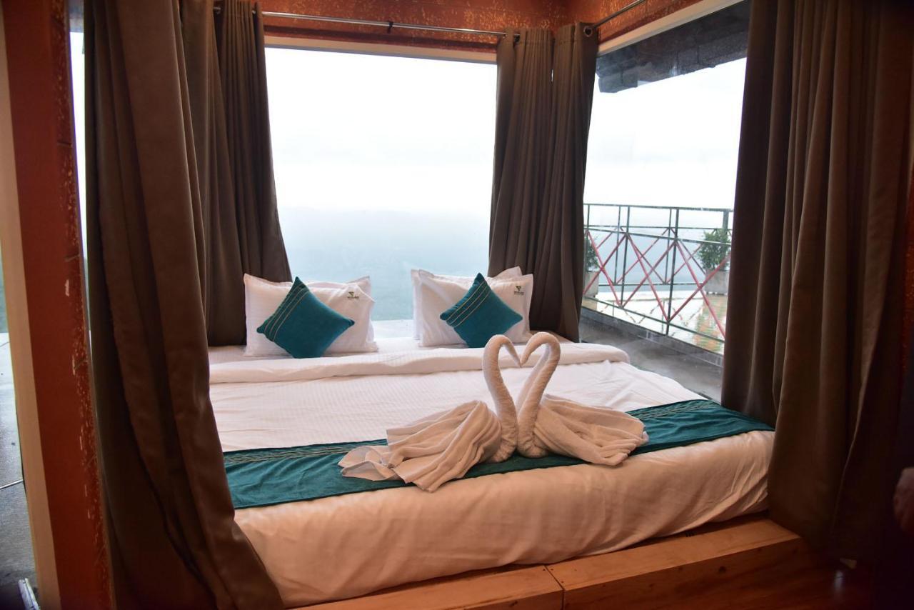 Mount Stratus Resort Vayalada Balussery Extérieur photo