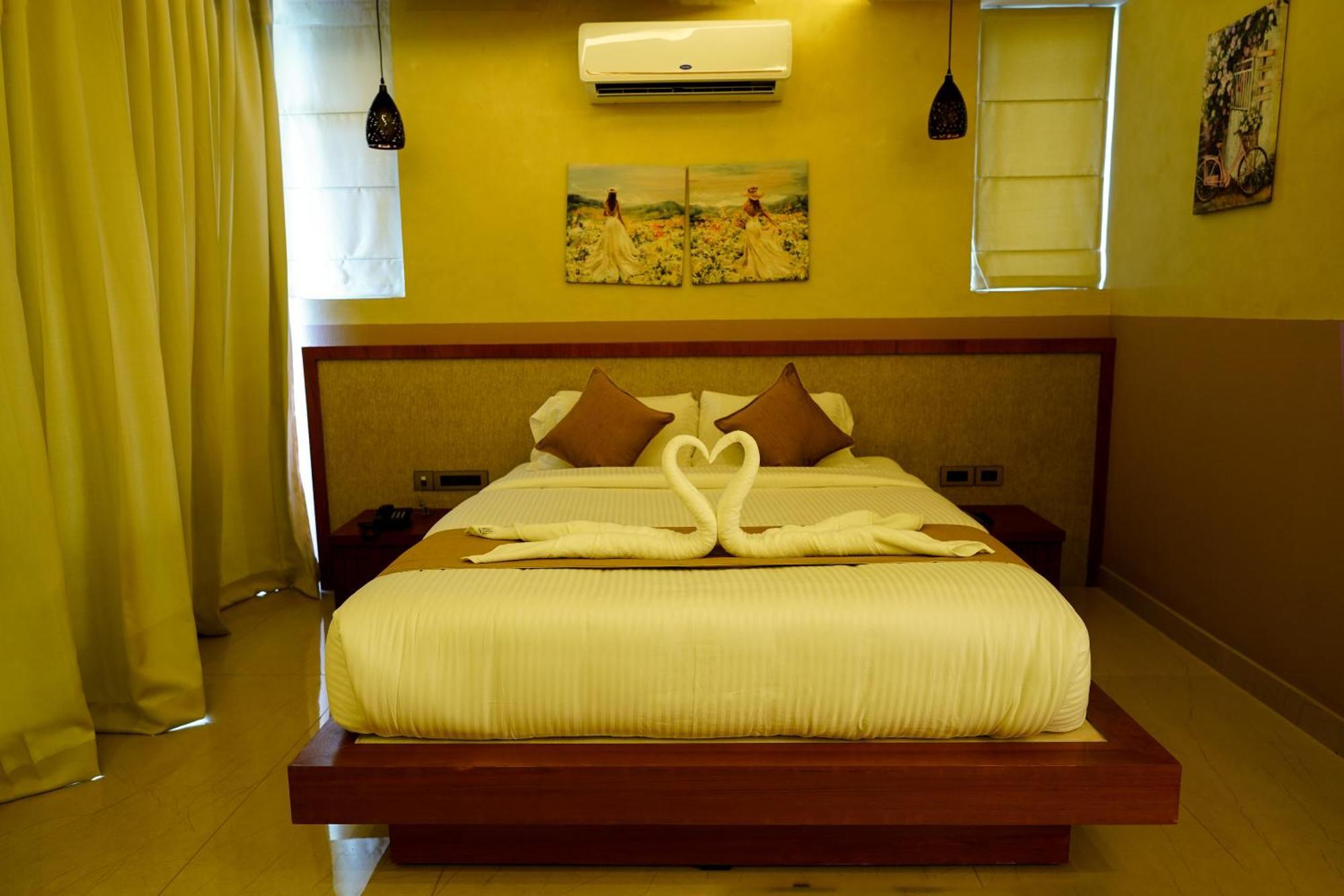 Mount Stratus Resort Vayalada Balussery Extérieur photo